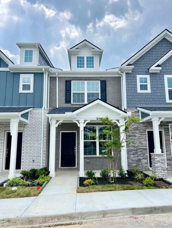 5111 Dayflower Dr, Hermitage, TN 37076