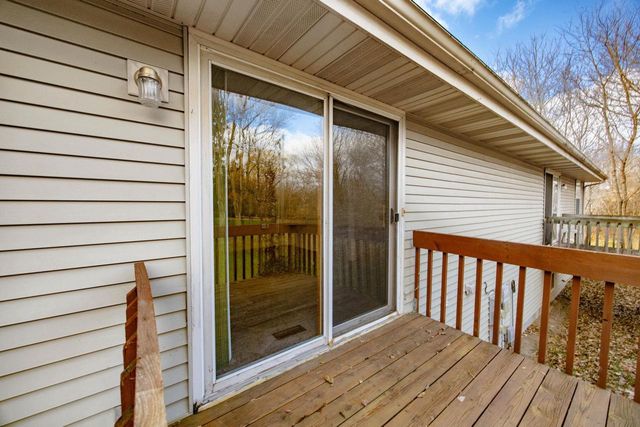 3205 Greenwood Drive, Janesville, WI 53546