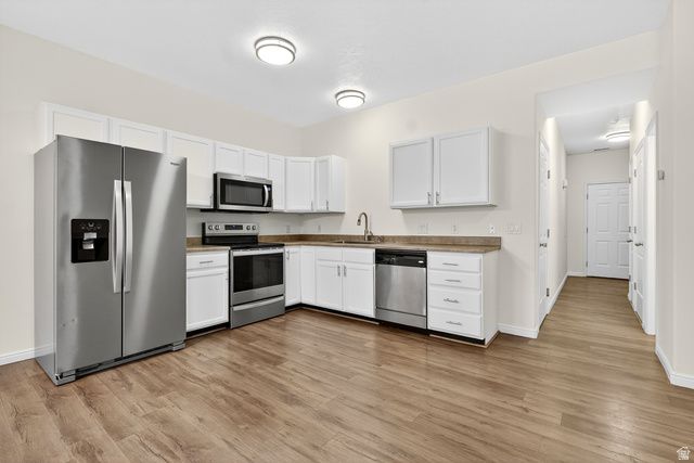 2403 S BLACK VILLAGE CT, West Valley City, UT 84119