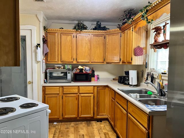 5608 W COUNTY ROAD 240, Lake Butler, FL 32054