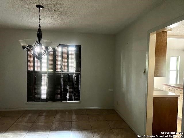 40 Encino Loma, Beeville, TX 78102