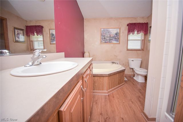 9075 Redhawk Drive, Streetsboro, OH 44241
