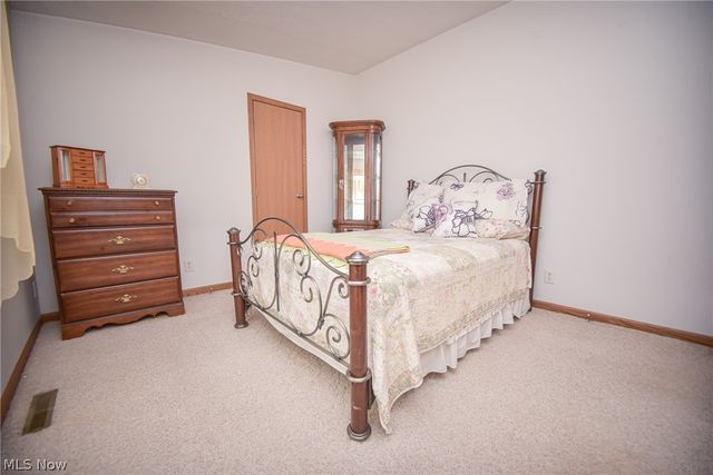 9075 Redhawk Drive, Streetsboro, OH 44241