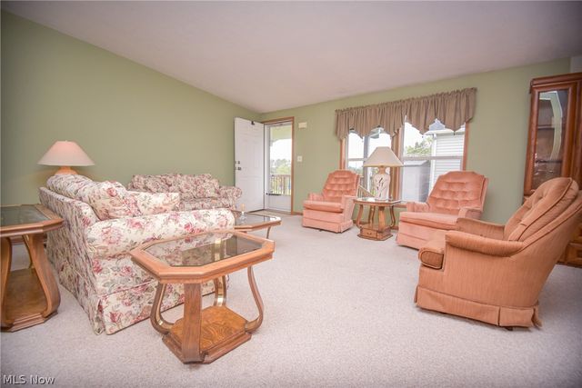 9075 Redhawk Drive, Streetsboro, OH 44241