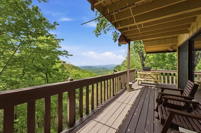 231 Ridge View Drive, Andrews, NC 28901