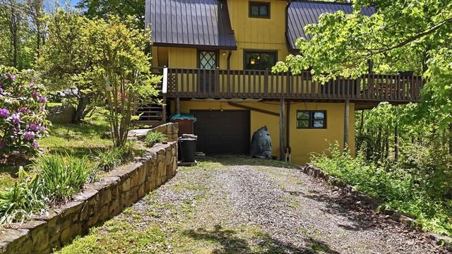 231 Ridge View Drive, Andrews, NC 28901