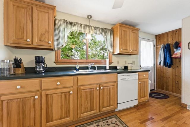 231 Ridge View Drive, Andrews, NC 28901