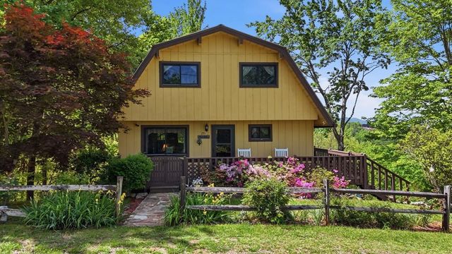 231 Ridge View Drive, Andrews, NC 28901