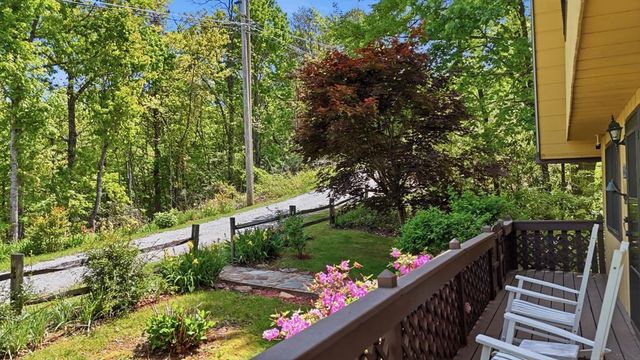 231 Ridge View Drive, Andrews, NC 28901