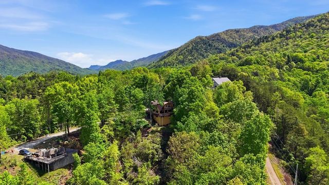 231 Ridge View Drive, Andrews, NC 28901