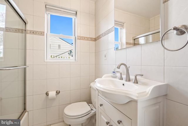 4507 CLEARBROOK LN, Kensington, MD 20895