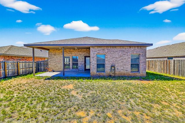 6902 Yellow Rose Ct, Midland, TX 79705