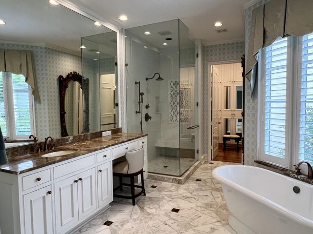 2360 MONT ALBAN CV, Germantown, TN 38139