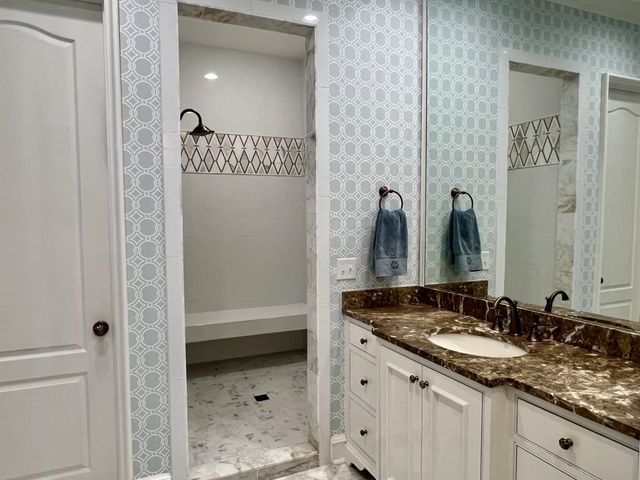 2360 MONT ALBAN CV, Germantown, TN 38139