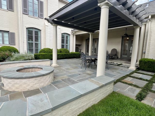 2360 MONT ALBAN CV, Germantown, TN 38139