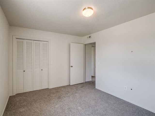 11301 N May Avenue C, Oklahoma City, OK 73120
