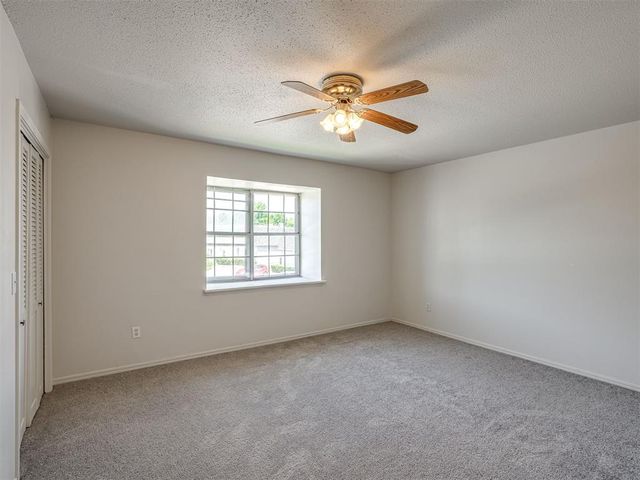 11301 N May Avenue C, Oklahoma City, OK 73120