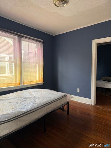 502 Edgewood Street, Hartford, CT 06112