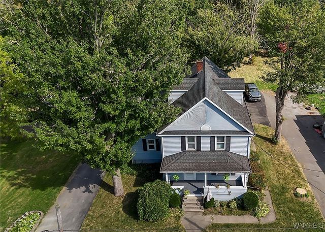 6989 Ward Road, Wheatfield, NY 14120