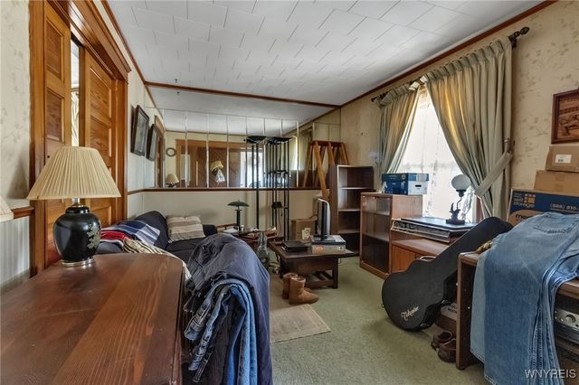 6989 Ward Road, Wheatfield, NY 14120