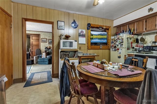 6989 Ward Road, Wheatfield, NY 14120