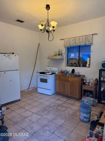 444 W Pajarito Street, Nogales, AZ 85621