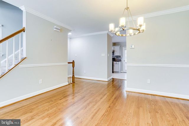 1706 S EDGEWOOD ST, Arlington, VA 22204