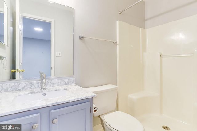 1706 S EDGEWOOD ST, Arlington, VA 22204