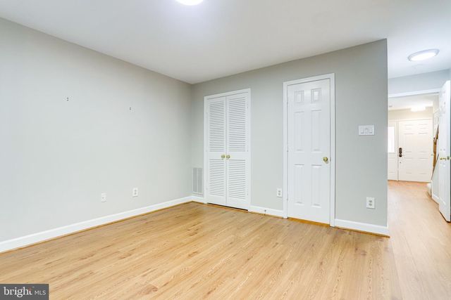 1706 S EDGEWOOD ST, Arlington, VA 22204
