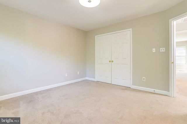 1706 S EDGEWOOD ST, Arlington, VA 22204