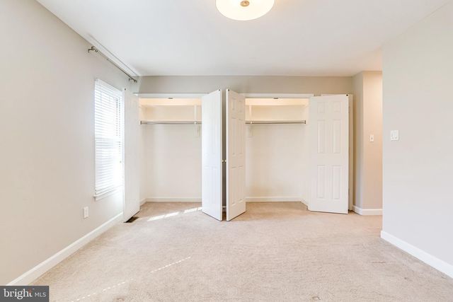 1706 S EDGEWOOD ST, Arlington, VA 22204