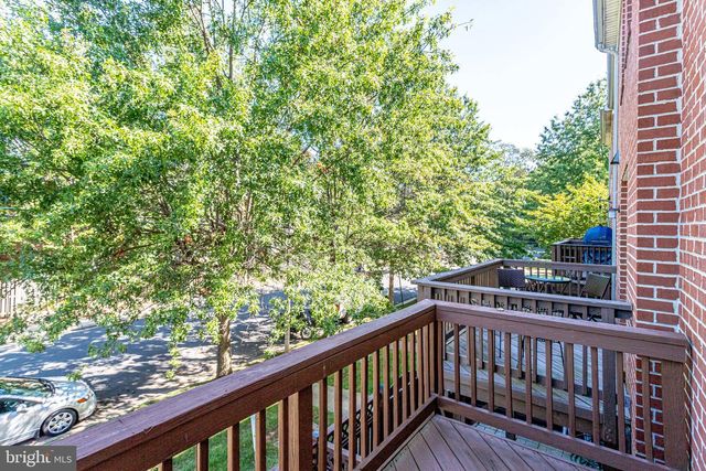 1706 S EDGEWOOD ST, Arlington, VA 22204