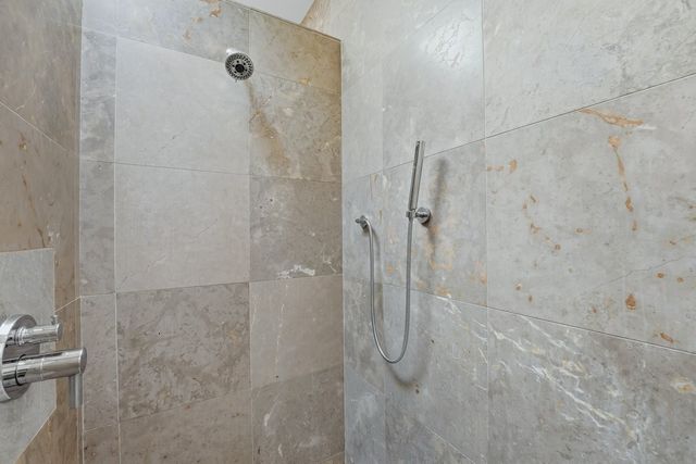 3721B West End Ave, Nashville, TN 37205