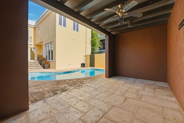 3721B West End Ave, Nashville, TN 37205