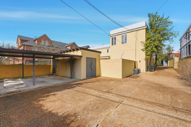 3721B West End Ave, Nashville, TN 37205