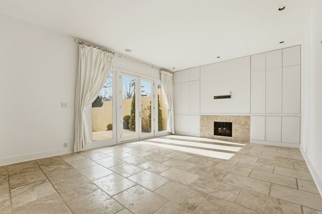 3721B West End Ave, Nashville, TN 37205