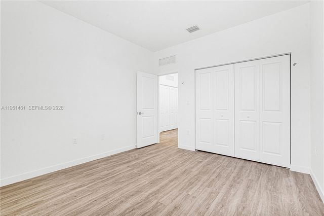 22431 SW 125 ave 19B, Miami, FL 33170