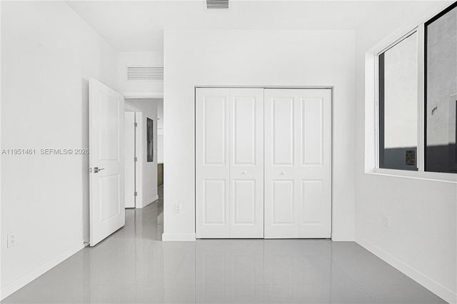 22431 SW 125 ave 19B, Miami, FL 33170