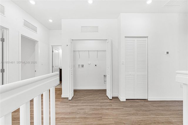 22431 SW 125 ave 19B, Miami, FL 33170