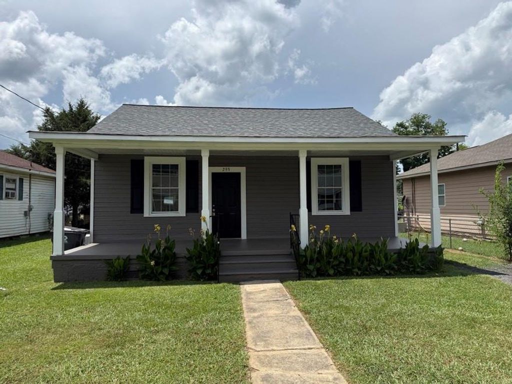 293 4th Street, Cedartown, GA 30125