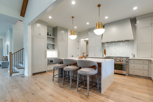 2444 Union Station Dr, Thompsons Station, TN 37179