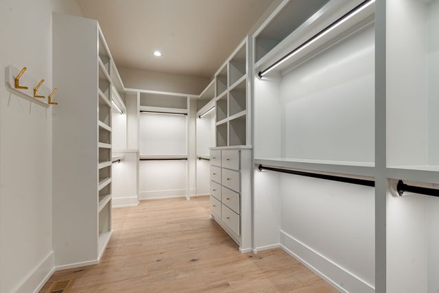 2444 Union Station Dr, Thompsons Station, TN 37179