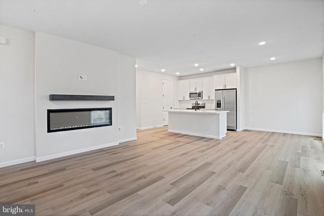 152 CATALPA DR, North East, MD 21901