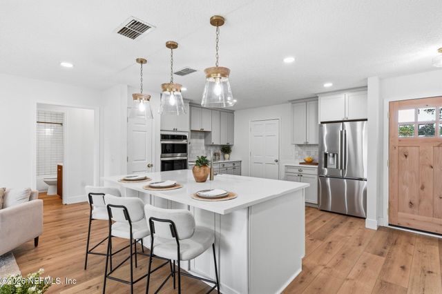 930 ARKENSTONE Drive, Jacksonville, FL 32225