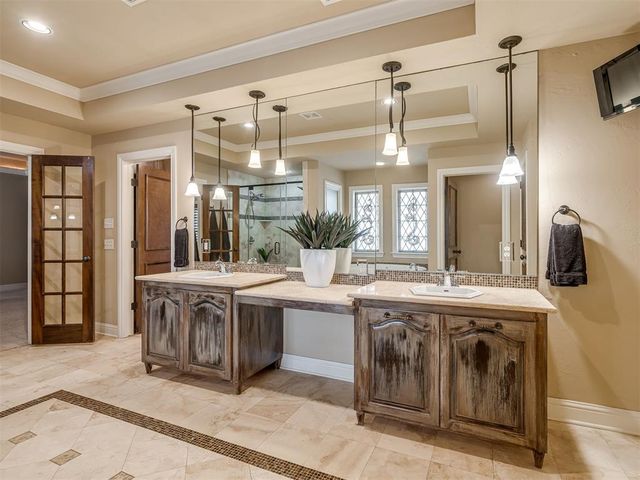 400 Nantucket Boulevard, Norman, OK 73071