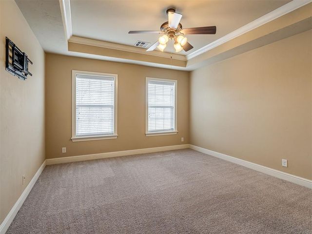 400 Nantucket Boulevard, Norman, OK 73071