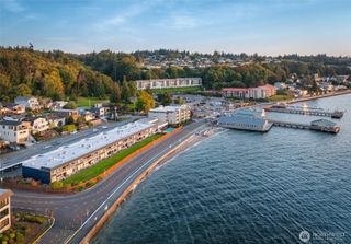 28120 Redondo Beach Drive S #206, Des Moines, WA 98198