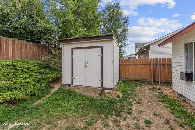 2800 N Wickiup DR, Post Falls, ID 83854