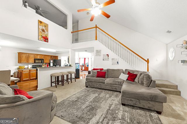 2773 Newtons Crest Cir, Snellville, GA 30078