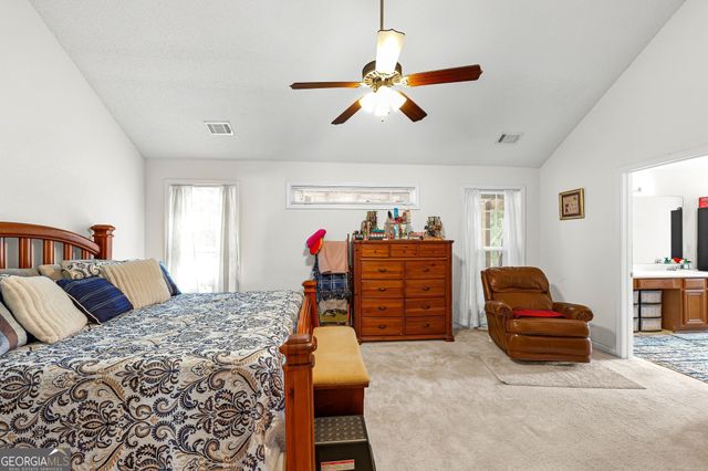 2773 Newtons Crest Cir, Snellville, GA 30078